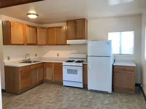 27 12 Magnolia Ave, Goleta, CA 93117