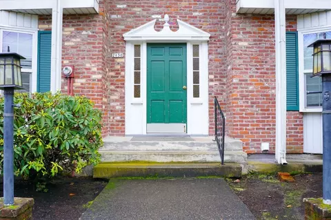 1332 NE 21st Ave #9, Portland, OR 97232