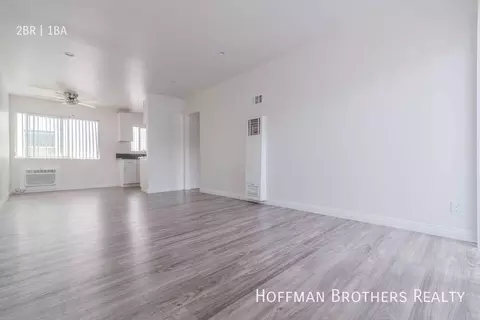 14766 Delano St #13A, Los Angeles, CA 91411