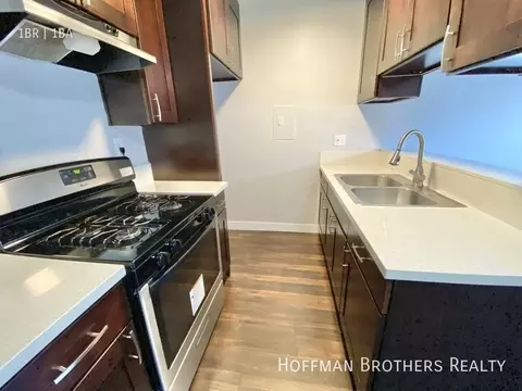 5743 Virginia Ave #203, Los Angeles, CA 90038