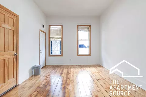 1634 N Whipple St #1, Chicago, IL 60647