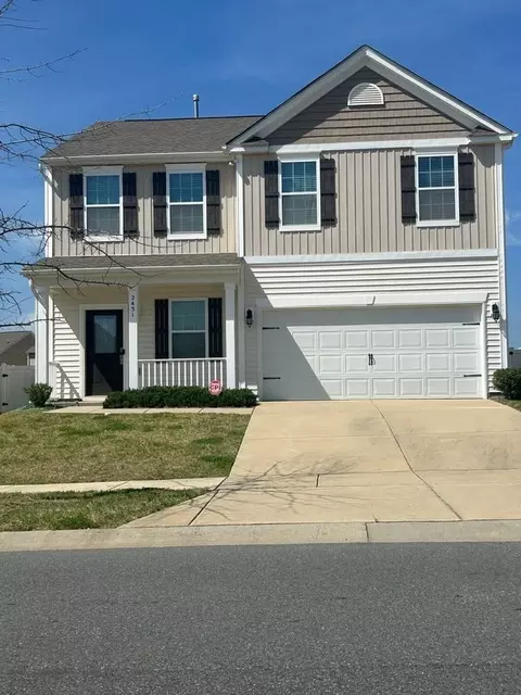 2431 Tallet Trce, Charlotte, NC 28216