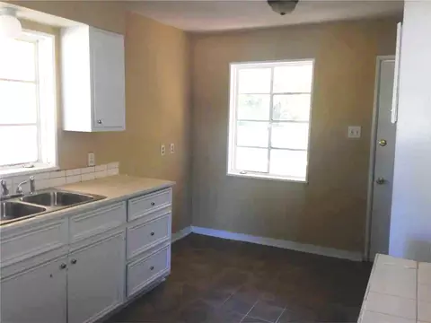 2920 Oak Forest Dr, Jackson, MS 39212 photo 5