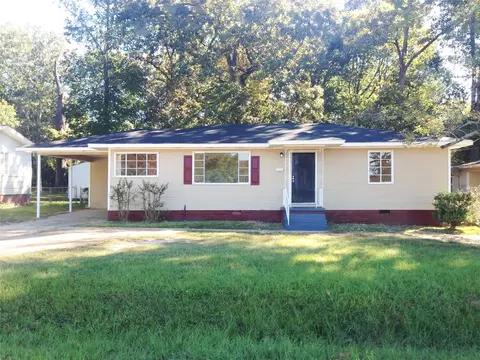 2920 Oak Forest Dr, Jackson, MS 39212
