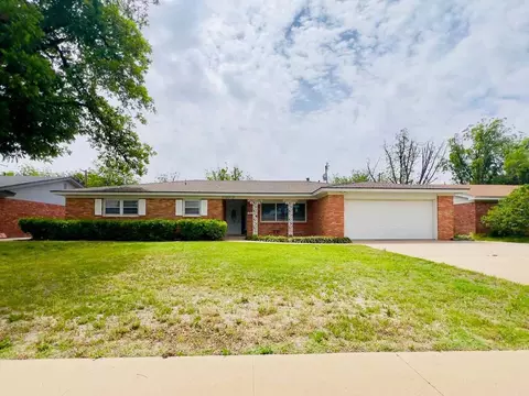 2117 65th St, Lubbock, TX 79412