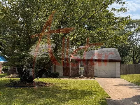 6270 Shady Glen Cv, Horn Lake, MS 38637