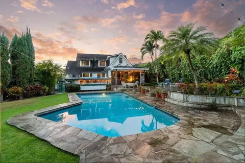 2339 Pikake Pl, Honolulu, HI 96817