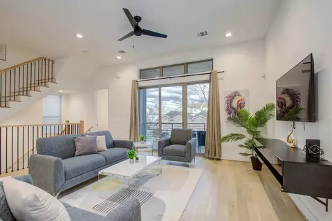 sherwin st, Houston, TX 77007