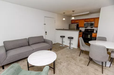 cameo dr, Hampton, VA 23666 photo 2