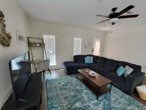 Undisclosed, Pensacola, FL 32501