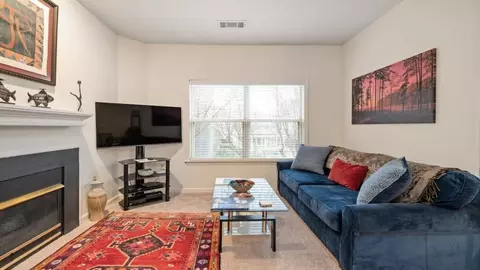 eastover ridge dr, Charlotte, NC 28211