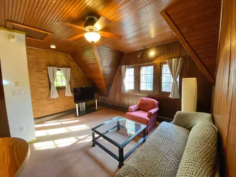 wellington rd, Cleveland Heights, OH 44118