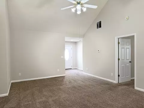2034 Elm Grove Ln, Hampton, GA 30228 photo 3