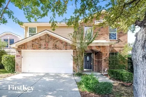 13413 Lost Spurs Rd, Roanoke, TX 76262