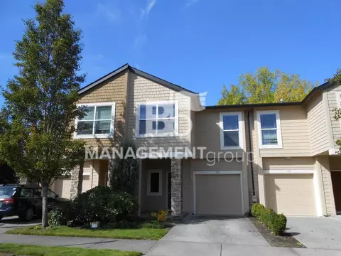 1119 NE Station Ct, Hillsboro, OR 97006