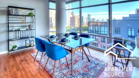730 S Clark St #1811, Chicago, IL 60605