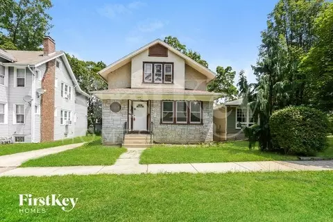 439 North Ave, Waukegan, IL 60085
