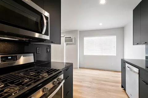 243 S Park View St #4, Los Angeles, CA 90057