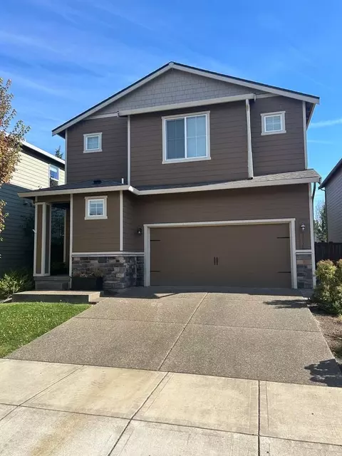 2338 NW Yohn Ranch Dr, Mcminnville, OR 97128