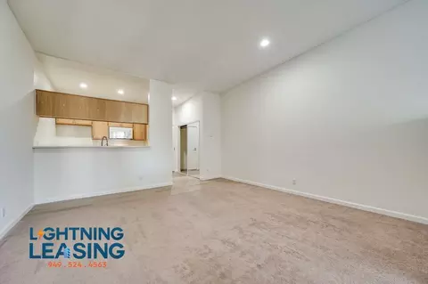 11226 12 Morrison St #118A, North Hollywood, CA 91601