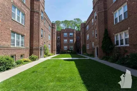 3521 N Broadway St #3521G, Chicago, IL 60657