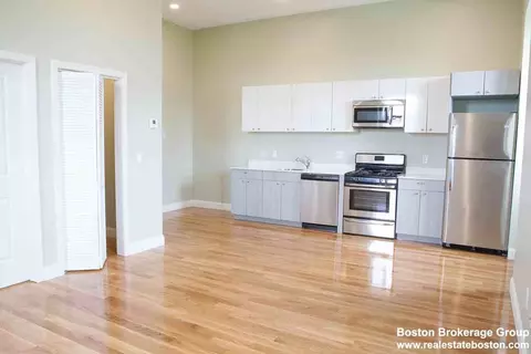 409 Dudley St #5, Boston, MA 02119
