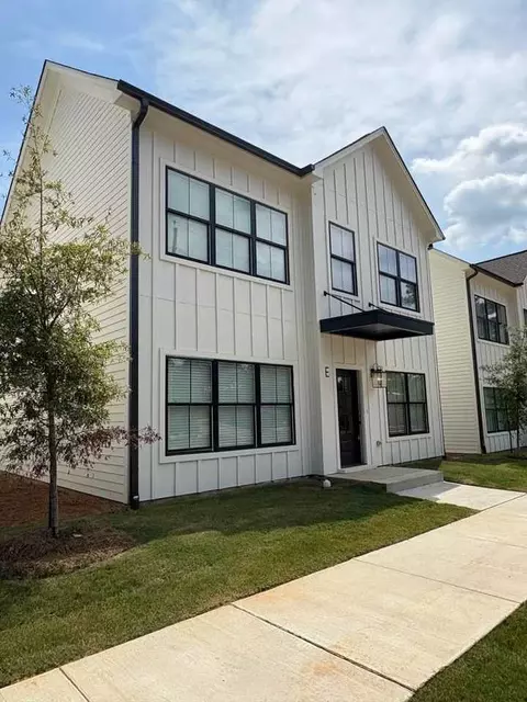 1203 Ivy Rd #D, Oxford, MS 38655