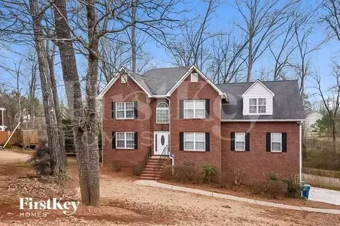1069 Thornwood Dr, Dacula, GA 30019