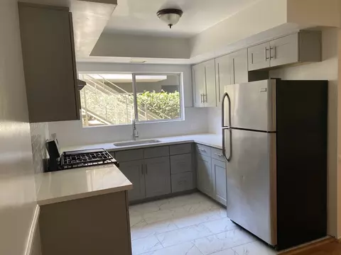 15204 Dickens St #NA, Sherman Oaks, CA 91403