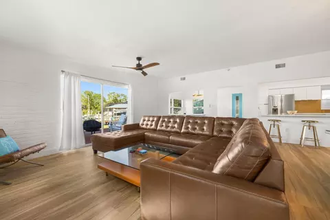 flamingo dr, Apollo Beach, FL 33572