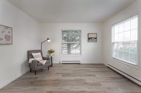 890 NW Division St, Gresham, OR 97030 photo 9