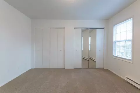890 NW Division St, Gresham, OR 97030 photo 3