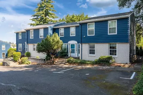 890 NW Division St, Gresham, OR 97030 photo 2