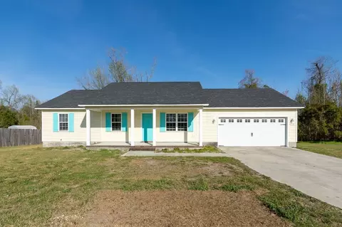 306 Reid Ct N, Jacksonville, NC 28540