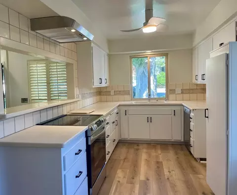 2021 Anacapa St, Santa Barbara, CA 93105