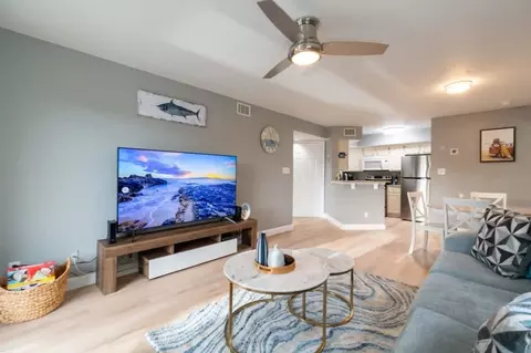 charlesmont dr, Indialantic, FL 32903