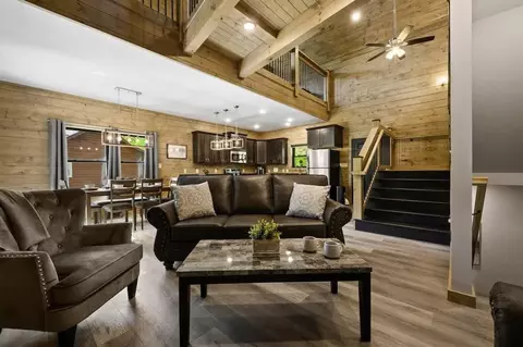 stonebrook dr, Pigeon Forge, TN 37863