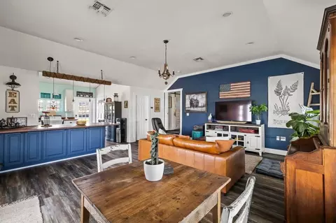 maytum pass, Boerne, TX 78006