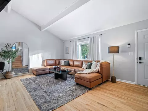 treeside dr, Akron, OH 44313