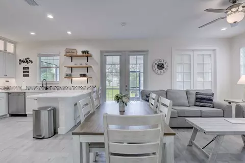 andrew dr, Naples, FL 34112