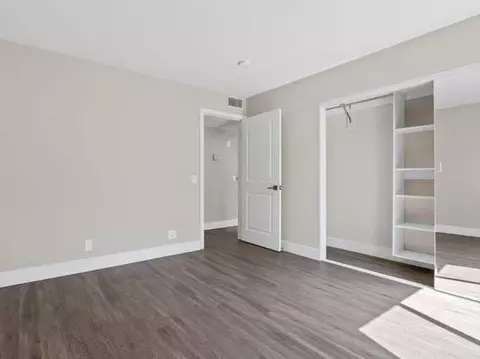 10959 Rochester Ave, Los Angeles, CA 90024