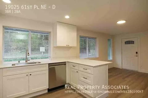 19025 61st Pl NE #D, Kenmore, WA 98028