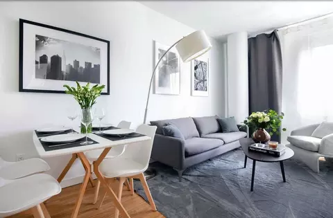 w 46th st, New York, NY 10036