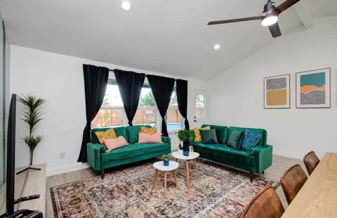 barcelona dr, Friendswood, TX 77546