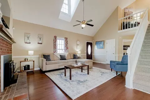 gusty ln, Hopkins, SC 29061