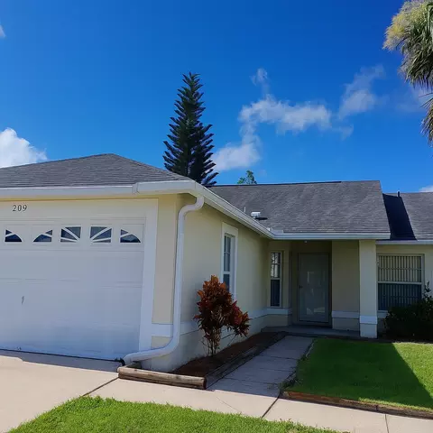 209 Indian Point Cir, Kissimmee, FL 34746
