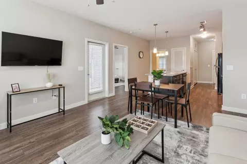perry rd, Houston, TX 77070