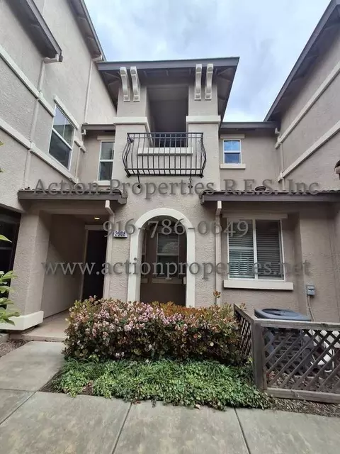 2308 Las Palomas Loop, Lincoln, CA 95648