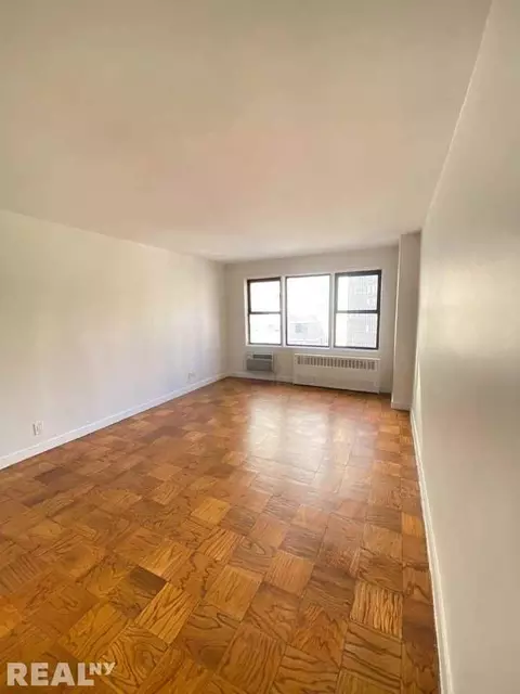 Undisclosed, New York, NY 10016