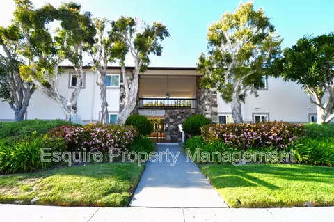 5009 Nautilus St #5, Oxnard, CA 93035